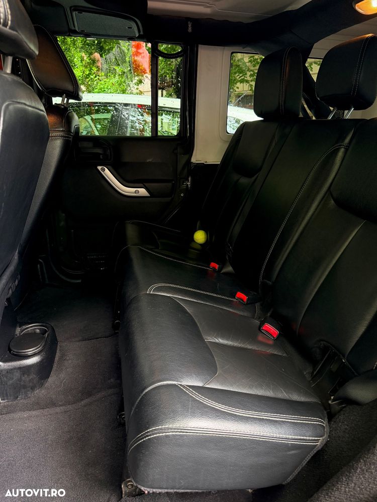 Jeep Wrangler Unlimited 2.8 CRD Automatik Sahara - 14