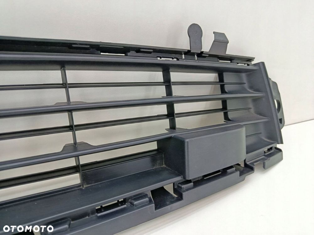 CITROEN BERLINGO KRATKA ZDERZAKA PRZÓD ŚRODKOWA 9810963580 - 4