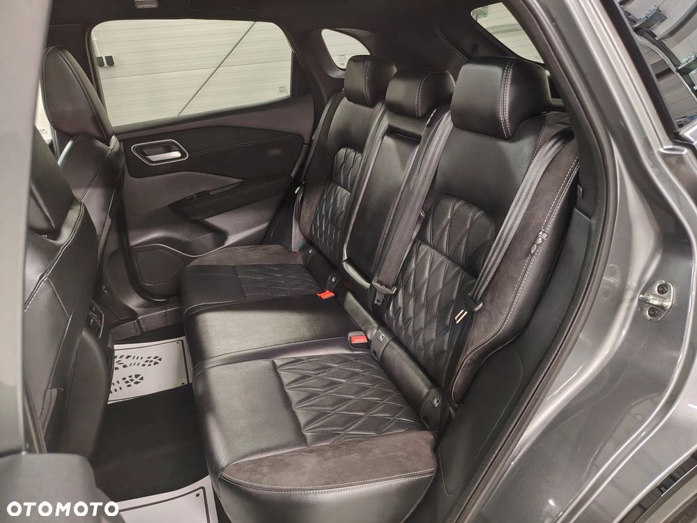 Nissan Qashqai 1.3 DIG-T MHEV Xtronic Tekna+ - 24