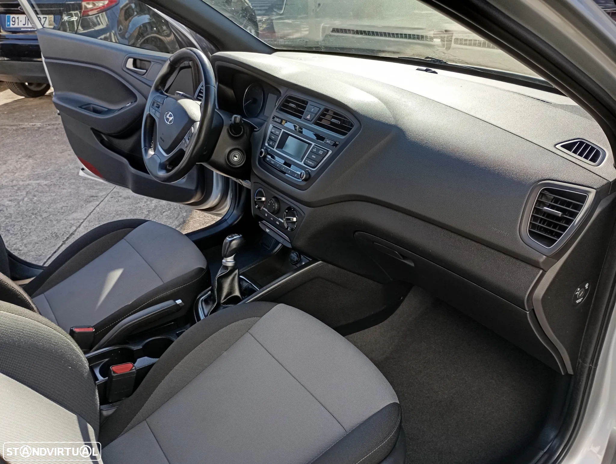 Hyundai i20 1.2 Blue Classic - 8