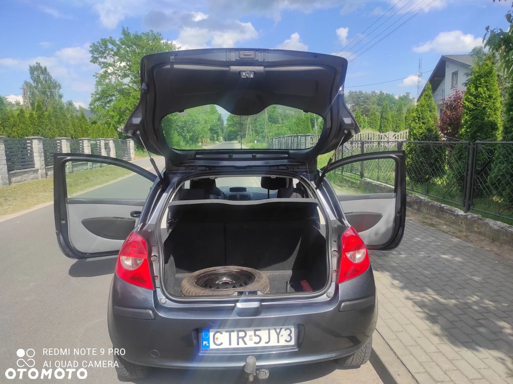 Renault Clio 1.4 Fairway - 15