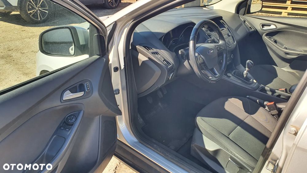 Ford Focus 1.5 TDCi Platinium X - 24