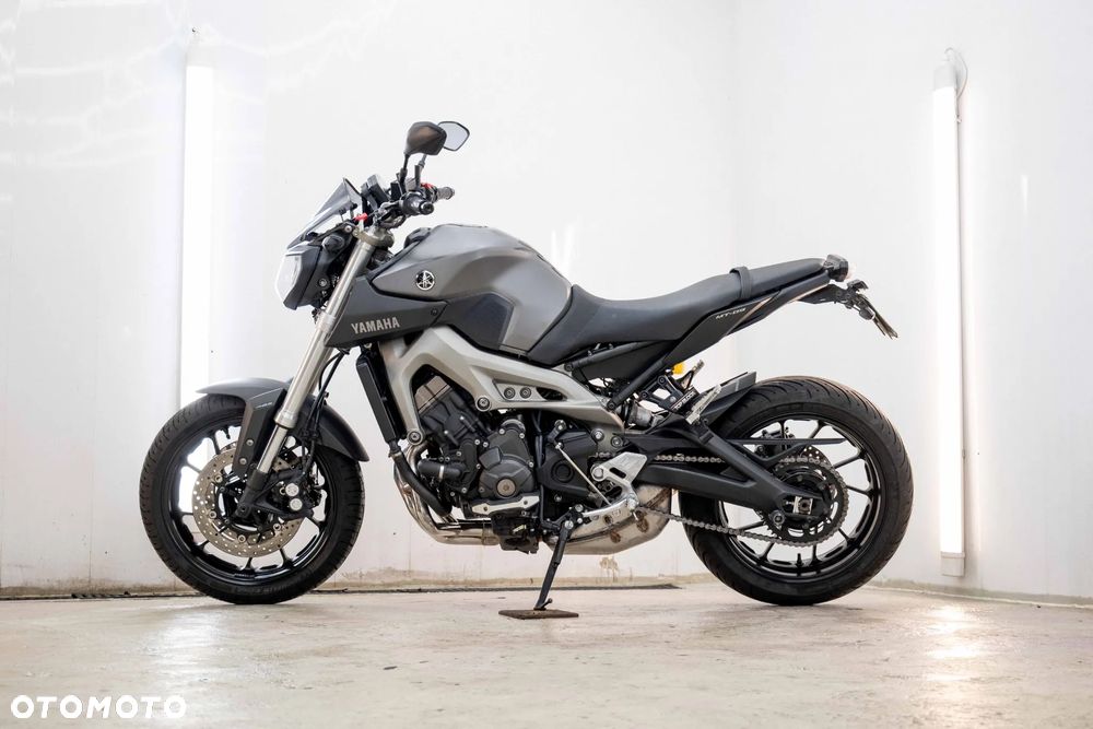 Yamaha MT - 9