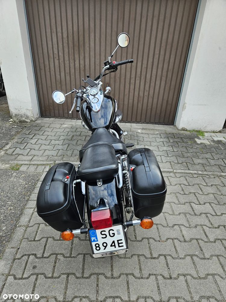 Suzuki Intruder - 2