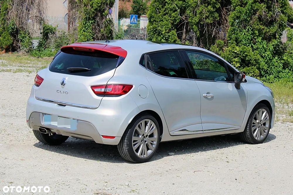 Renault Clio - 10