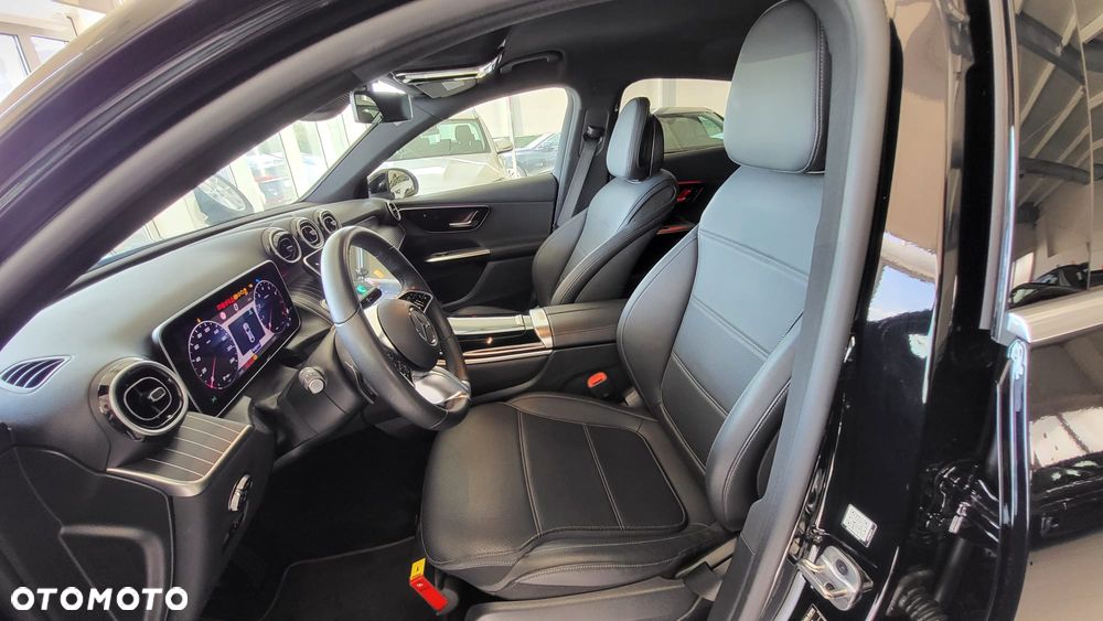 Mercedes-Benz GLC - 7