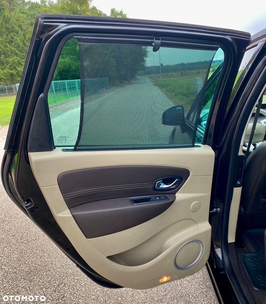 Renault Scenic 1.9 dCi Privilege - 30