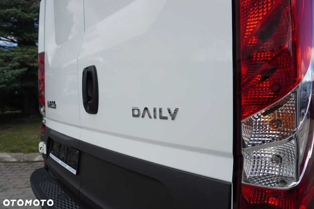 Iveco 50C18HA8 - 8