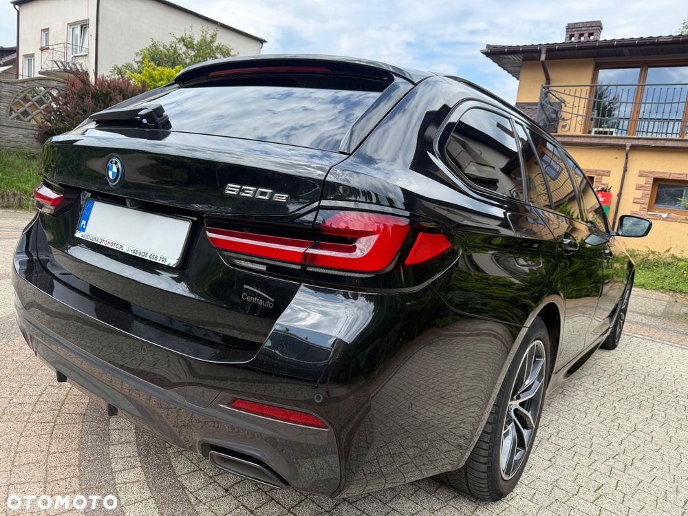 BMW Seria 5 530e M Sport sport - 17