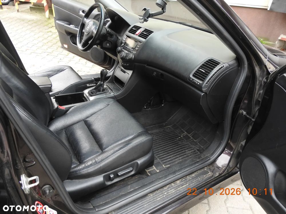 Honda Accord - 26