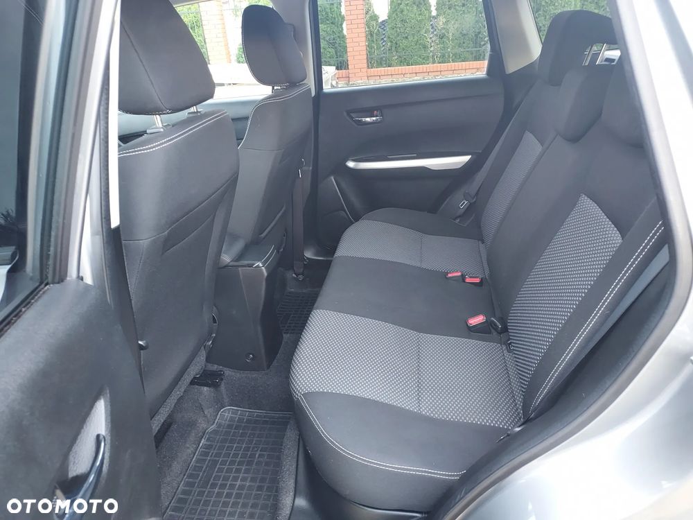 Suzuki Vitara 1.6 XLED 2WD - 22