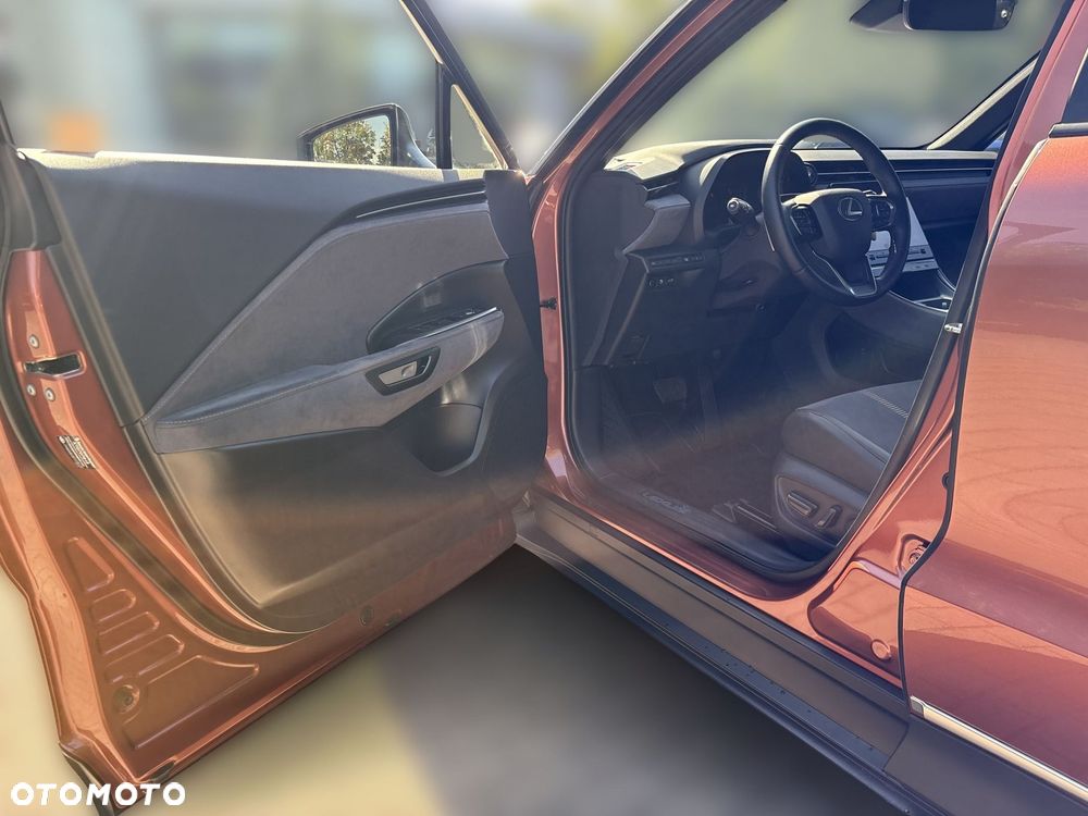 Lexus LBX 1.5 Hybrid Cool - 9