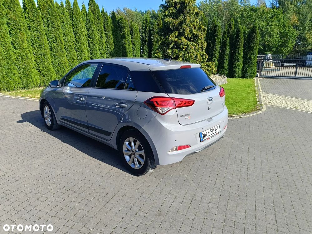 Hyundai i20 1.1 CRDi YES Gold - 6
