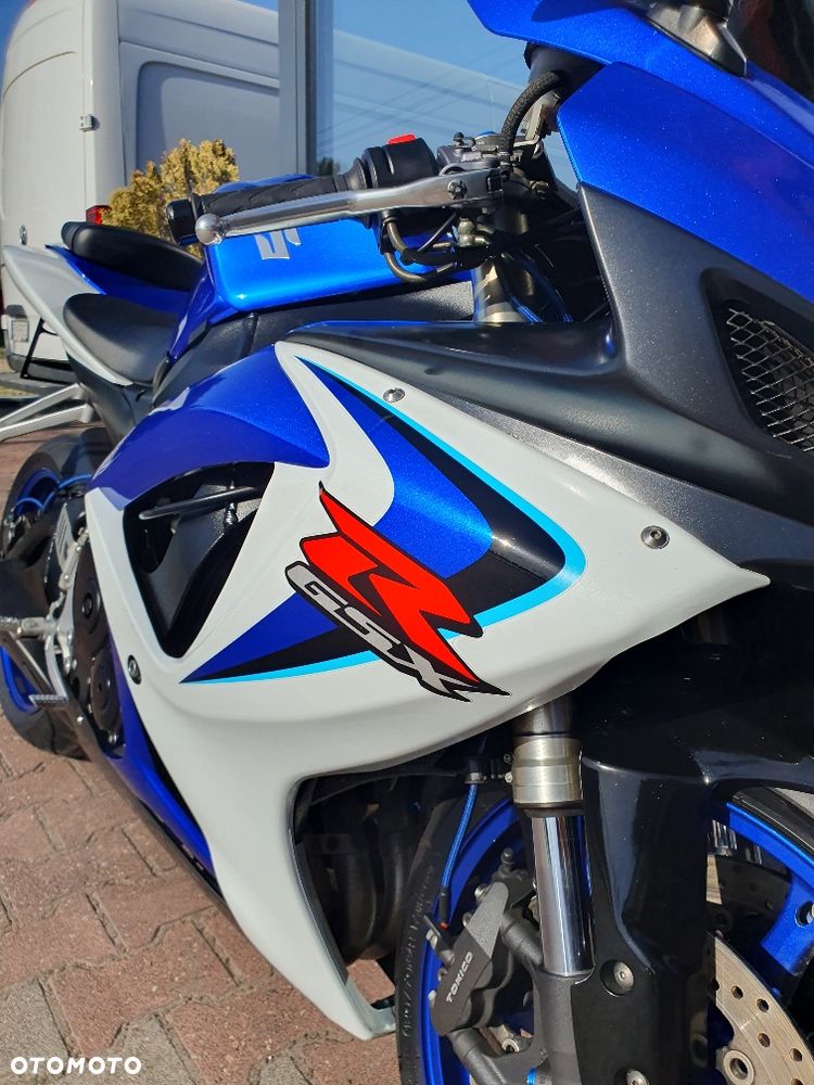 Suzuki GSX-R - 28