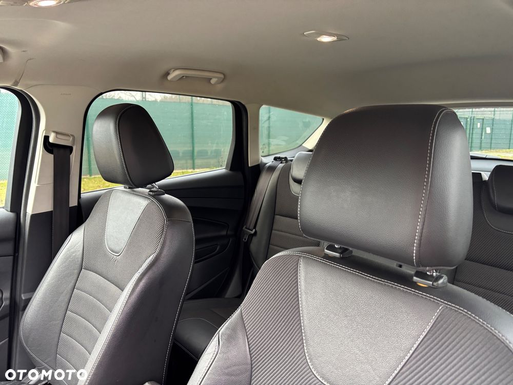 Ford Kuga 2.0 TDCi 4x4 Individual - 30