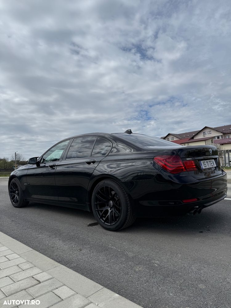 BMW Seria 7 730d Aut. - 2