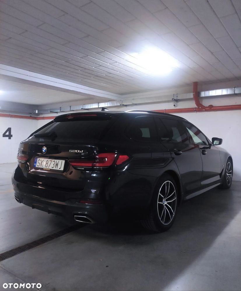 BMW Seria 5 520d xDrive M Sport sport - 13
