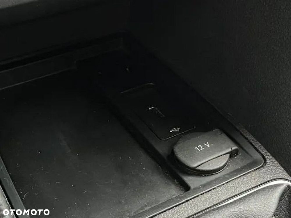 Volkswagen Caddy - 30