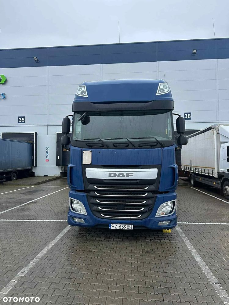 DAF XF - 1