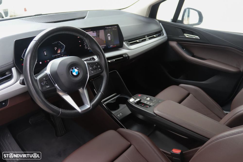 BMW 214 Active Tourer - 8