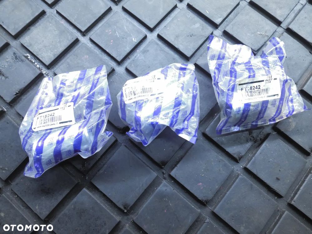 FAST FT18242 TULEJA ZAWIESZENIA ŁOŻYSKOWANIE WAHACZA POPRZECZNEGO IVECO DAILY 00- POSIADAM 8SZT - 3