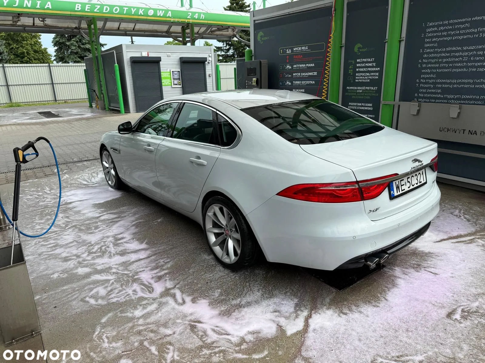 Jaguar XF 2.0 i4D Prestige - 3