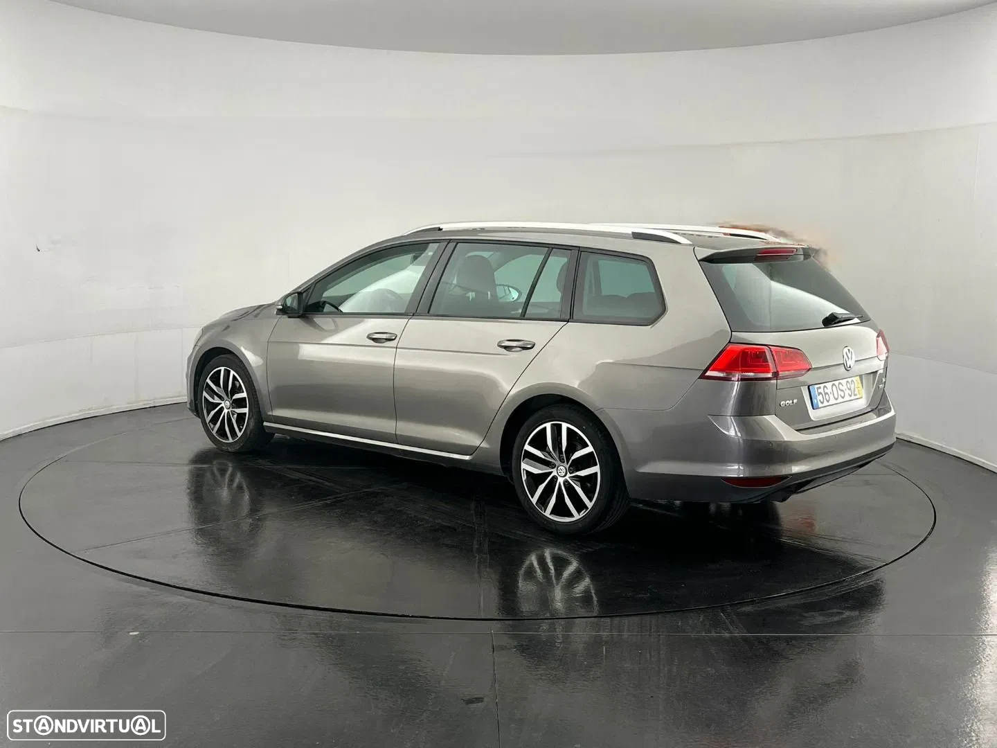 VW Golf Variant 1.6 TDi Confortline - 3