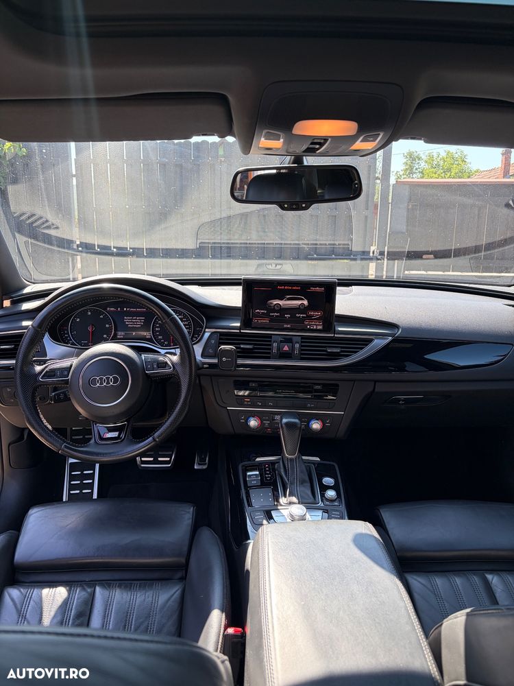 Audi A6 Avant 2.0 TDI quattro S tronic - 8