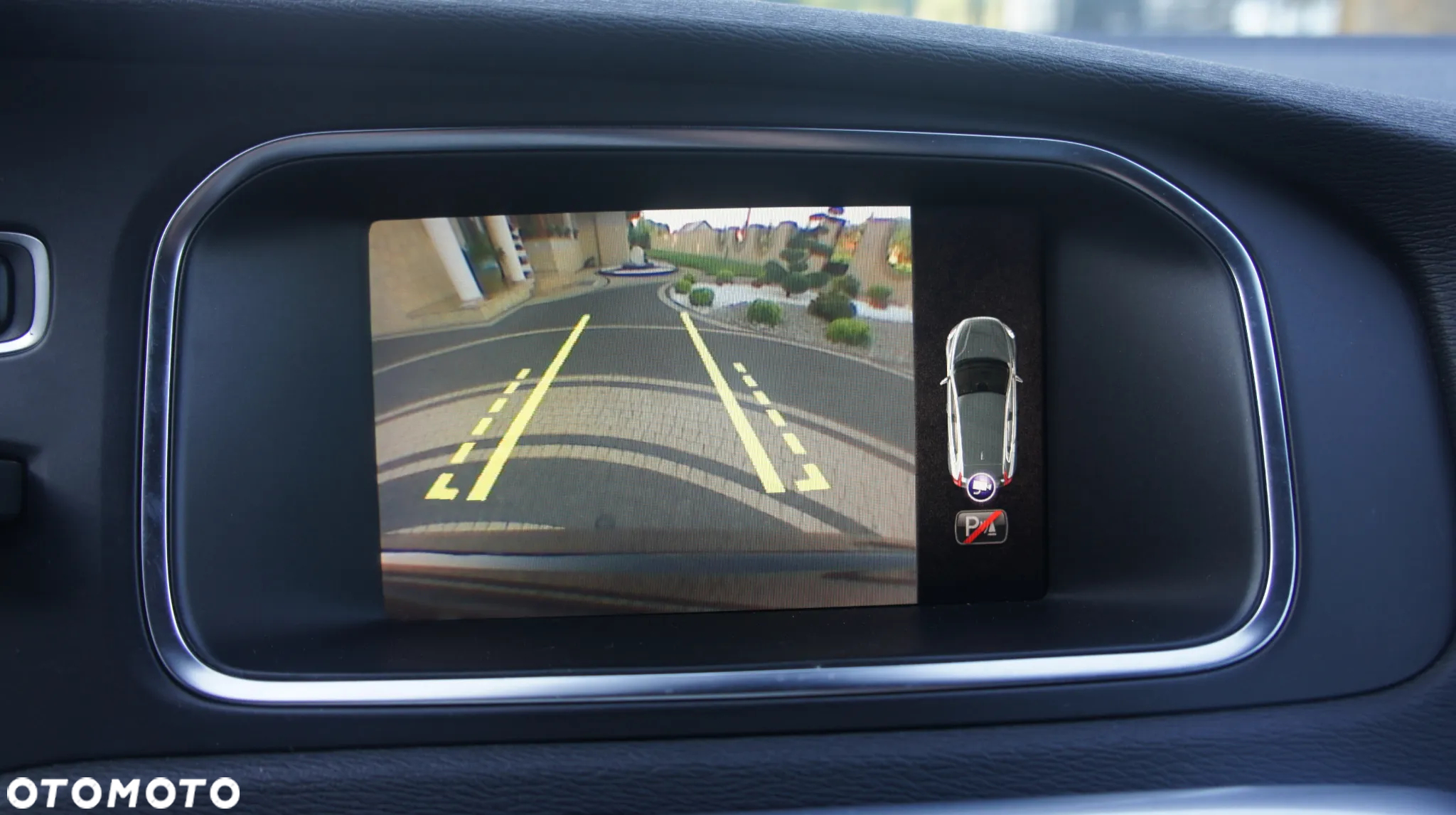 Volvo V40 D3 Drive-E Momentum - 22