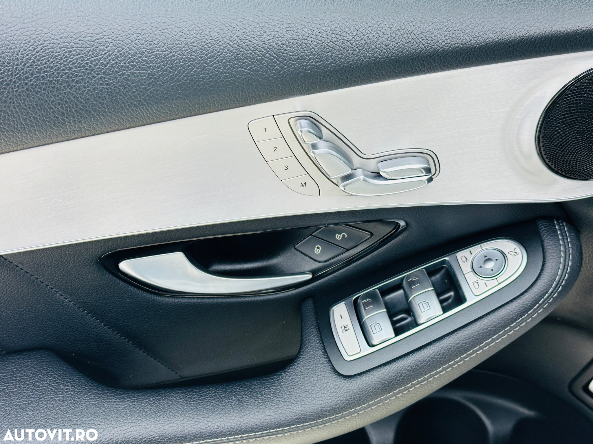 Mercedes-Benz GLC - 15