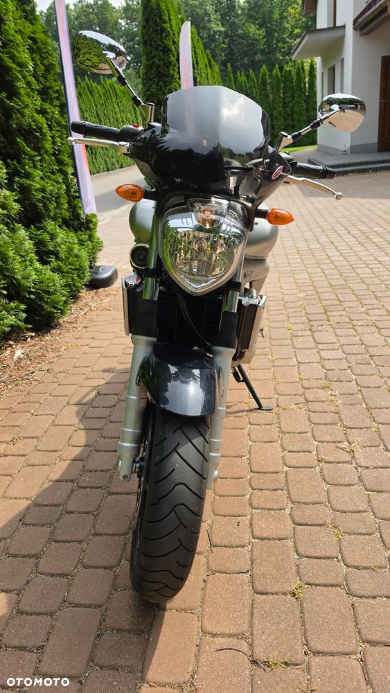 Yamaha FZ6 - 1