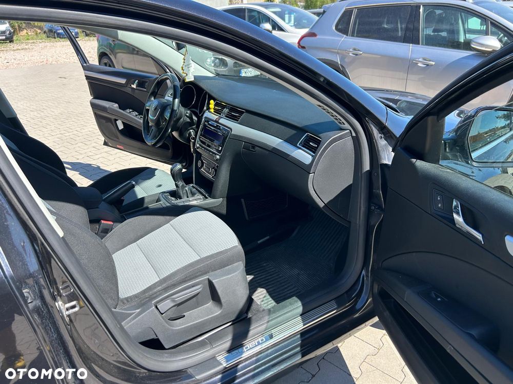 Skoda Superb 1,9 TDI Comfort - 28