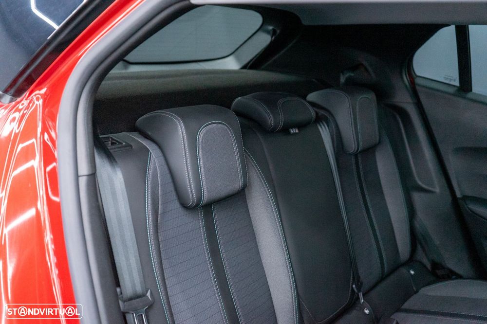 Peugeot 2008 BlueHDi 130 EAT8 Allure Pack - 49