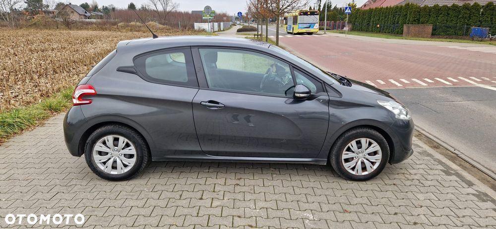 Peugeot 208 68 VTI Active - 4