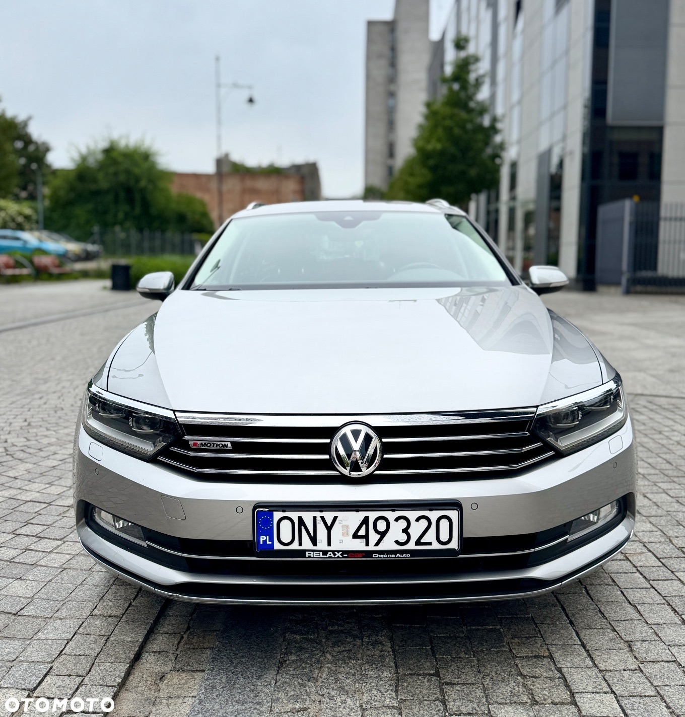 Volkswagen Passat 2.0 TDI 4Mot Elegance DSG - 4