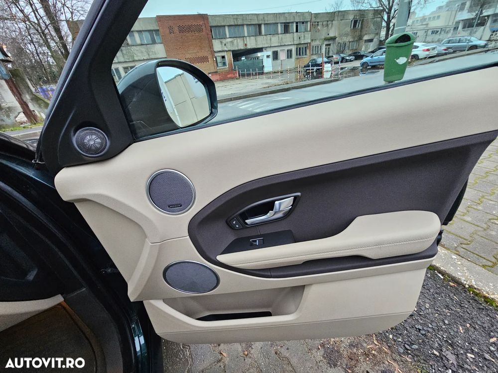 Land Rover Range Rover Evoque - 22