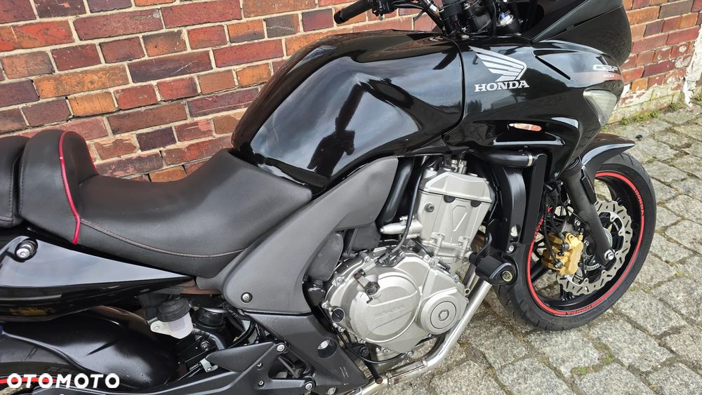 Honda CBF - 29
