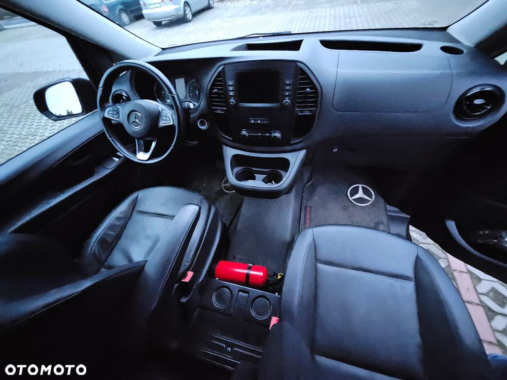 Mercedes-Benz Vito - 15