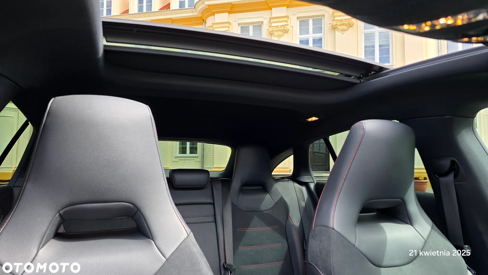 Mercedes-Benz CLA 250 4-Matic Progressive 7G-DCT - 25