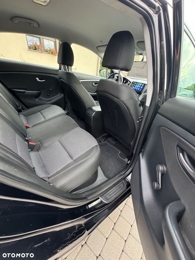 Hyundai i30 1.4 Premium - 27