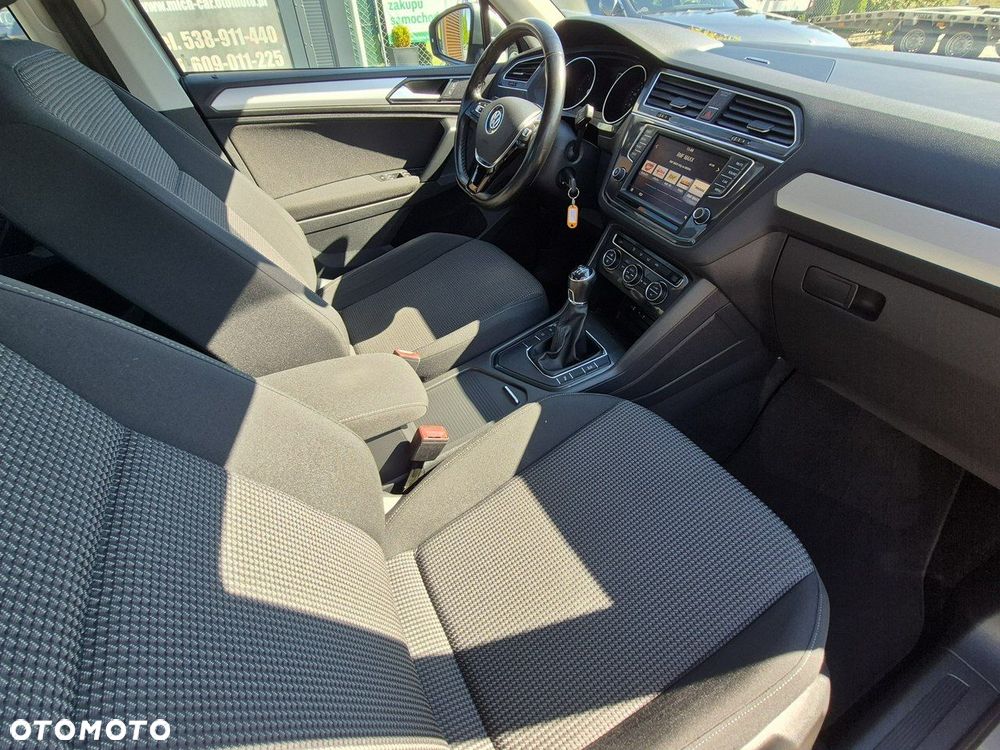 Volkswagen Tiguan - 30