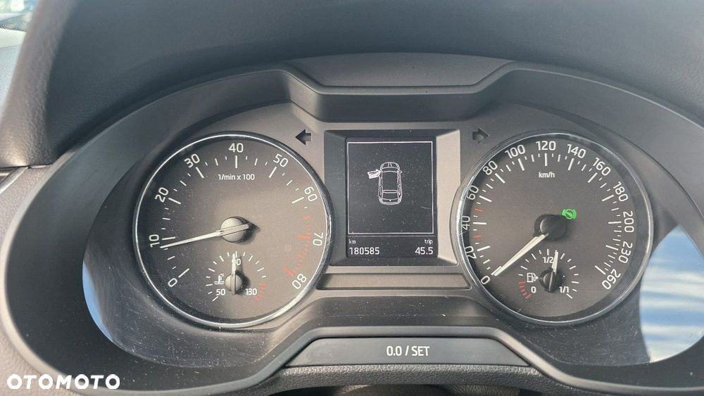 Skoda Octavia - 12