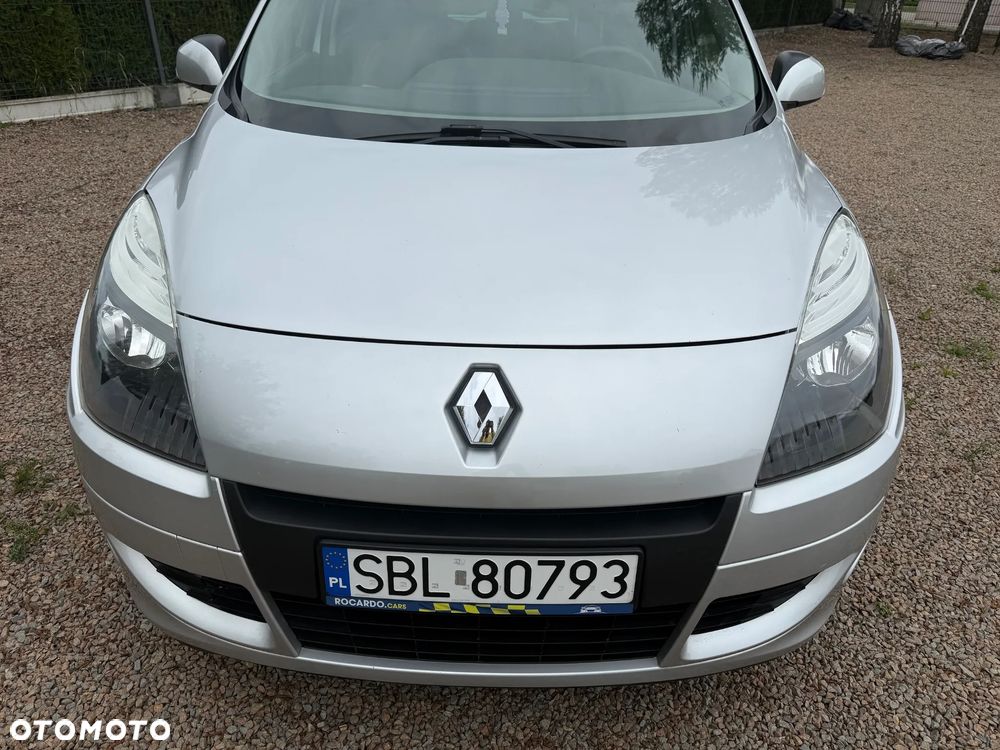Renault Scenic 1.6 16V 110 Dynamique - 25