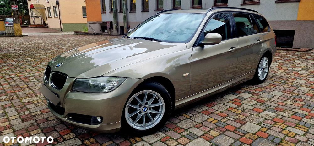 BMW Seria 3 320d DPF Edition Sport - 22