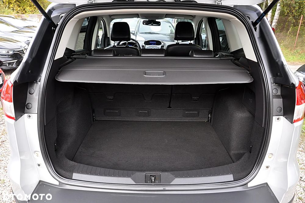 Ford Kuga - 30