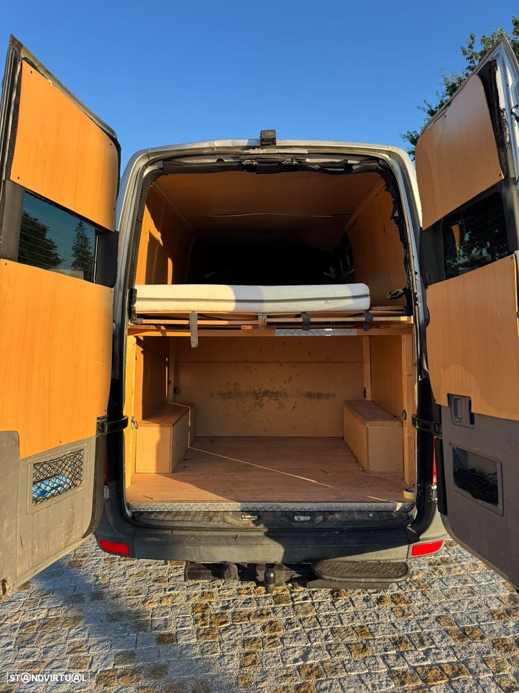 Mercedes-Benz Sprinter - 6