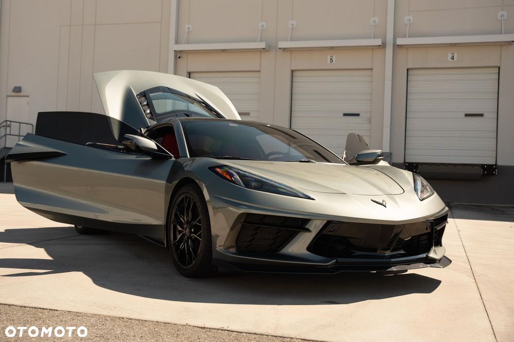 Chevrolet Corvette Stingray 2LT 6.2 V8 Automatik - 13