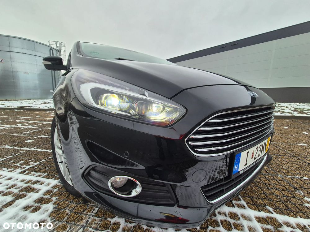 Ford S-Max 2.0 TDCi Titanium - 37