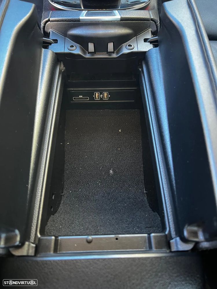 Mercedes-Benz E 200 d Avantgarde - 45