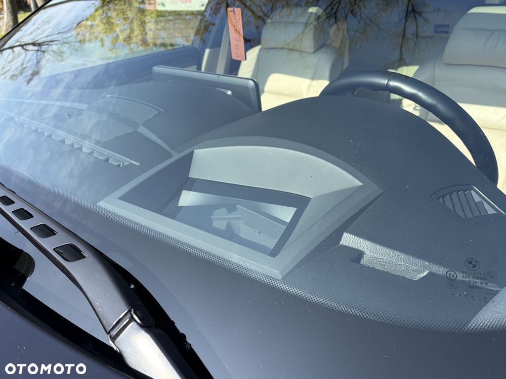 BMW Seria 5 530xi - 16